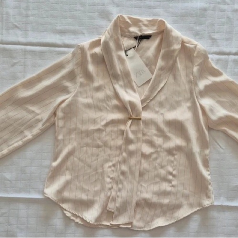Women’s Cream Long-Sleeve V-Neck Blouse with Tie Detail